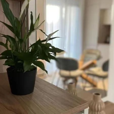 One Bedroom With Balcony And View